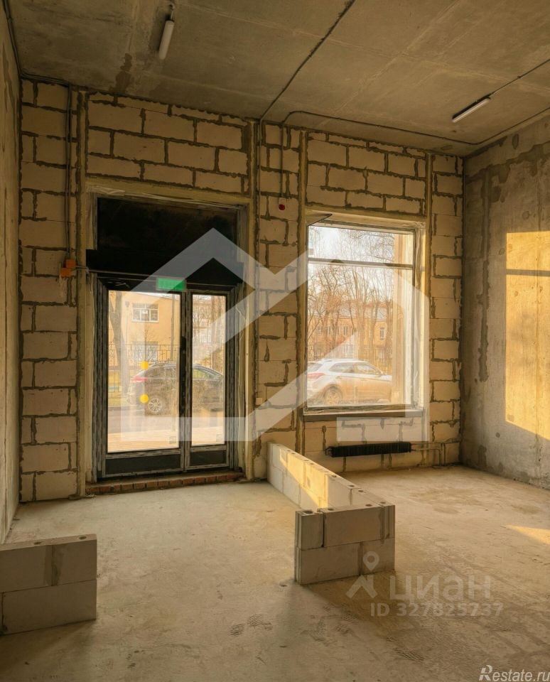 Продажа торгового помещения ул Красноказарменная,  д. 15,  к. 7