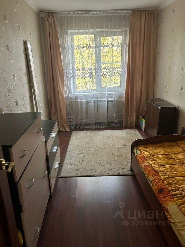 Продажа 3-комн квартиры на вторичном рынке Щелково, Полевая улица,  д. 12