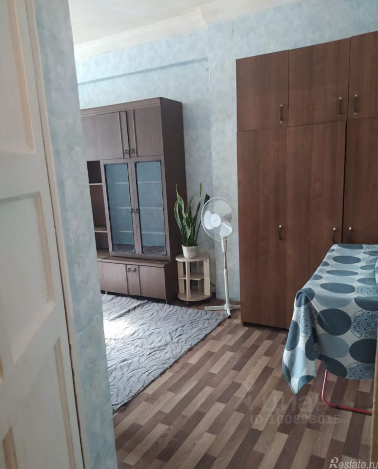 Продажа 4-комн квартиры на вторичном рынке Реутов, улица Ленина,  д. 12