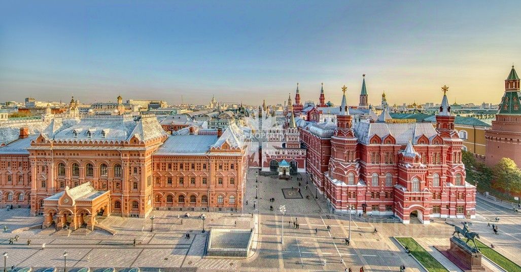 Продажа 3-комн квартиры на вторичном рынке улица Охотный Ряд, 2