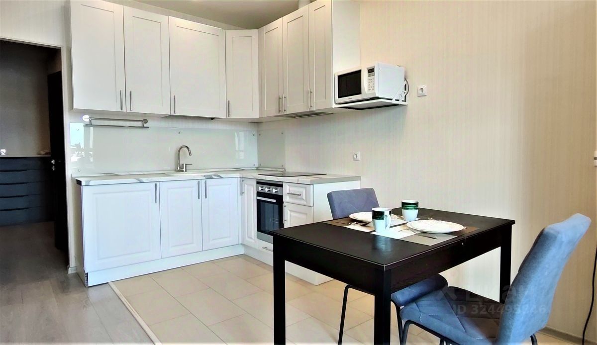 Продажа 1-комн квартиры на вторичном рынке улица Композиторов, 18