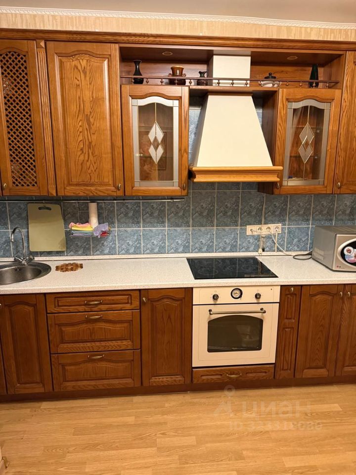 Аренда 1-комн квартиры на вторичном рынке улица Верхние Поля, 28