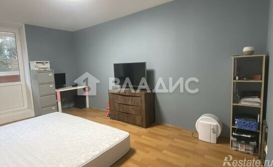 Продажа 2-комн квартиры на вторичном рынке Чехов, ул Полиграфистов,  д. 21