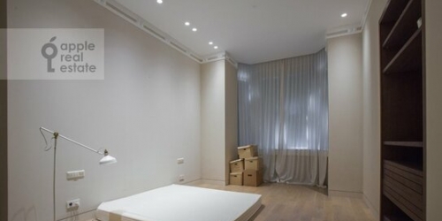 3-комн квартира улица Пречистенка,  д. 25