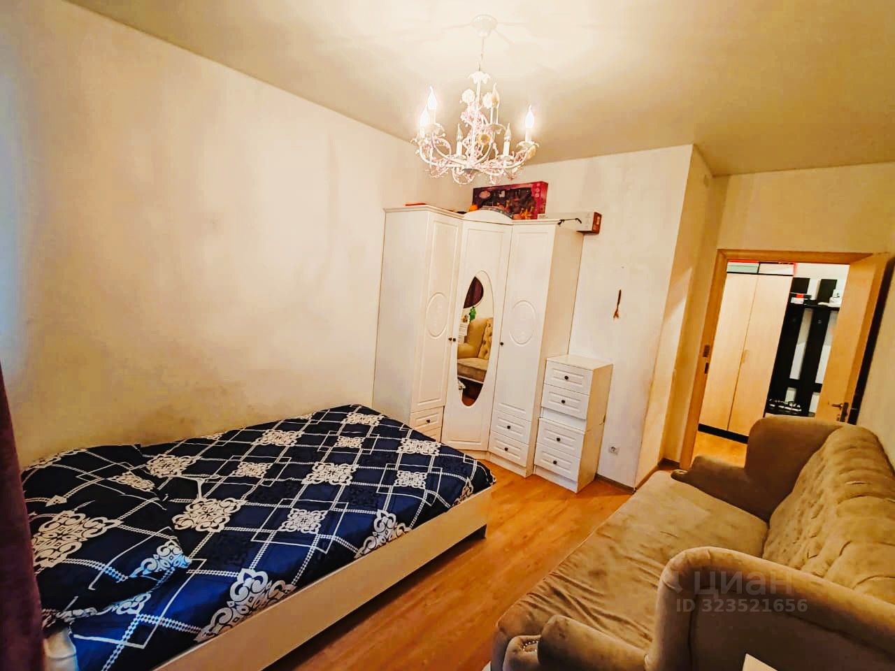 Продажа 1-комн квартиры на вторичном рынке Белые Столбы мкр, улица Мечты, 8к1