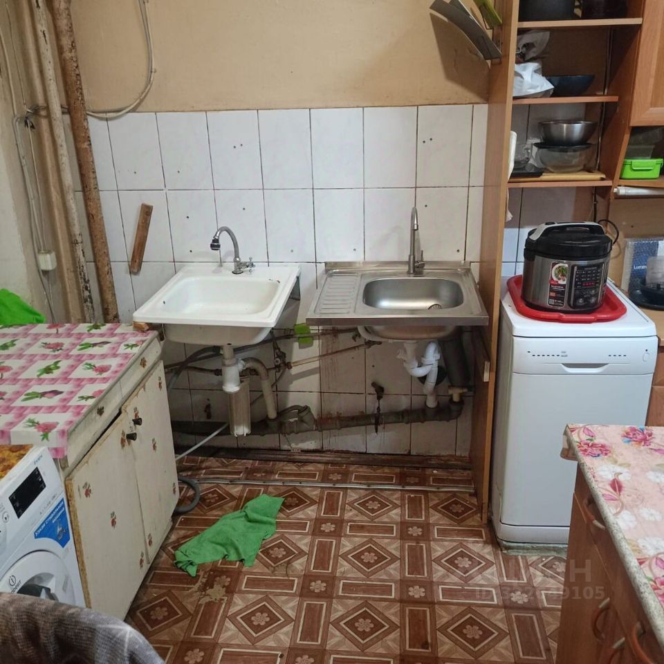 Продажа комнаты улица Большая Зеленина, 31/1