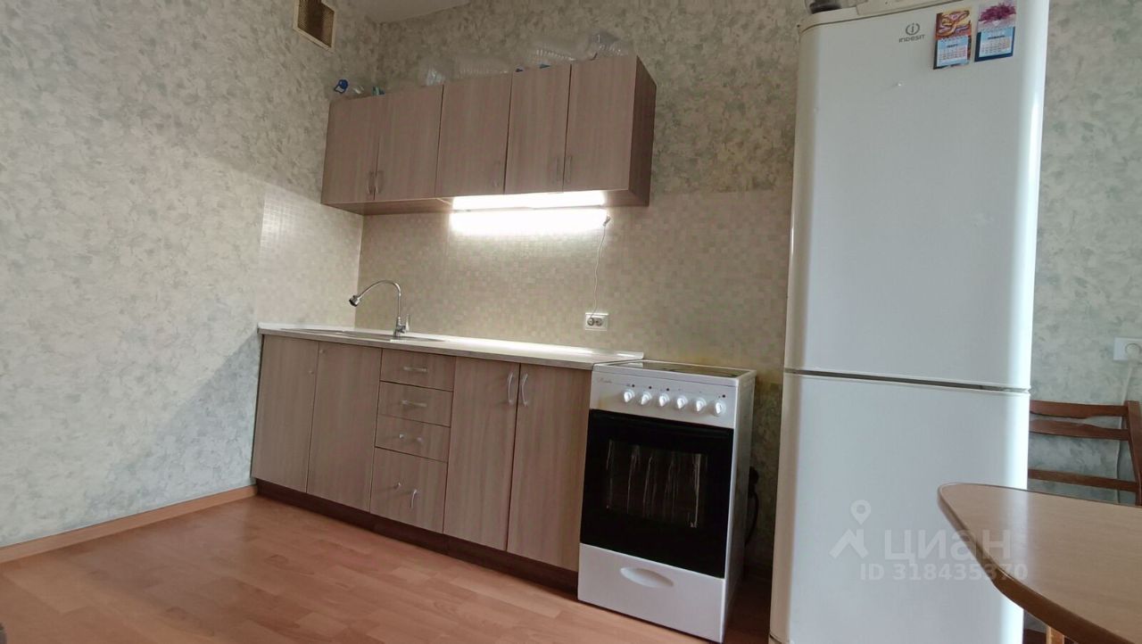 Продажа 1-комн квартиры на вторичном рынке Мурино, улица Шоссе в Лаврики, 76