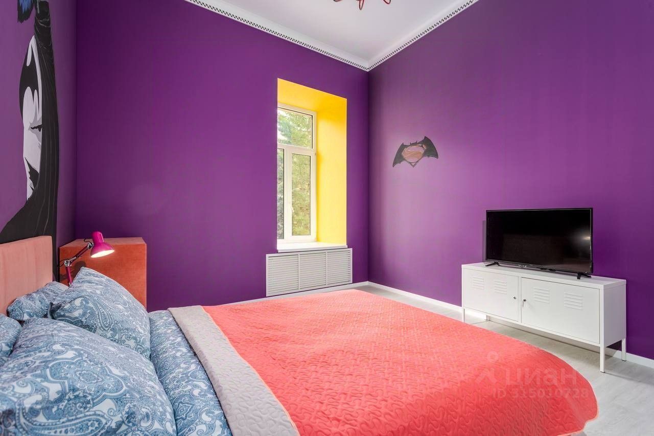 Продажа 3-комн квартиры на вторичном рынке Невский проспект, 105