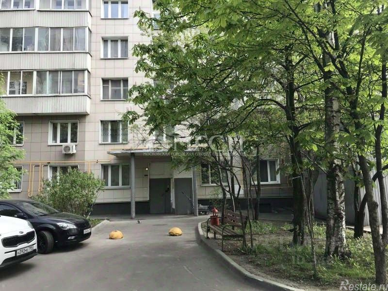 Продажа 1-комн квартиры на вторичном рынке Талдомская улица,  д. 13