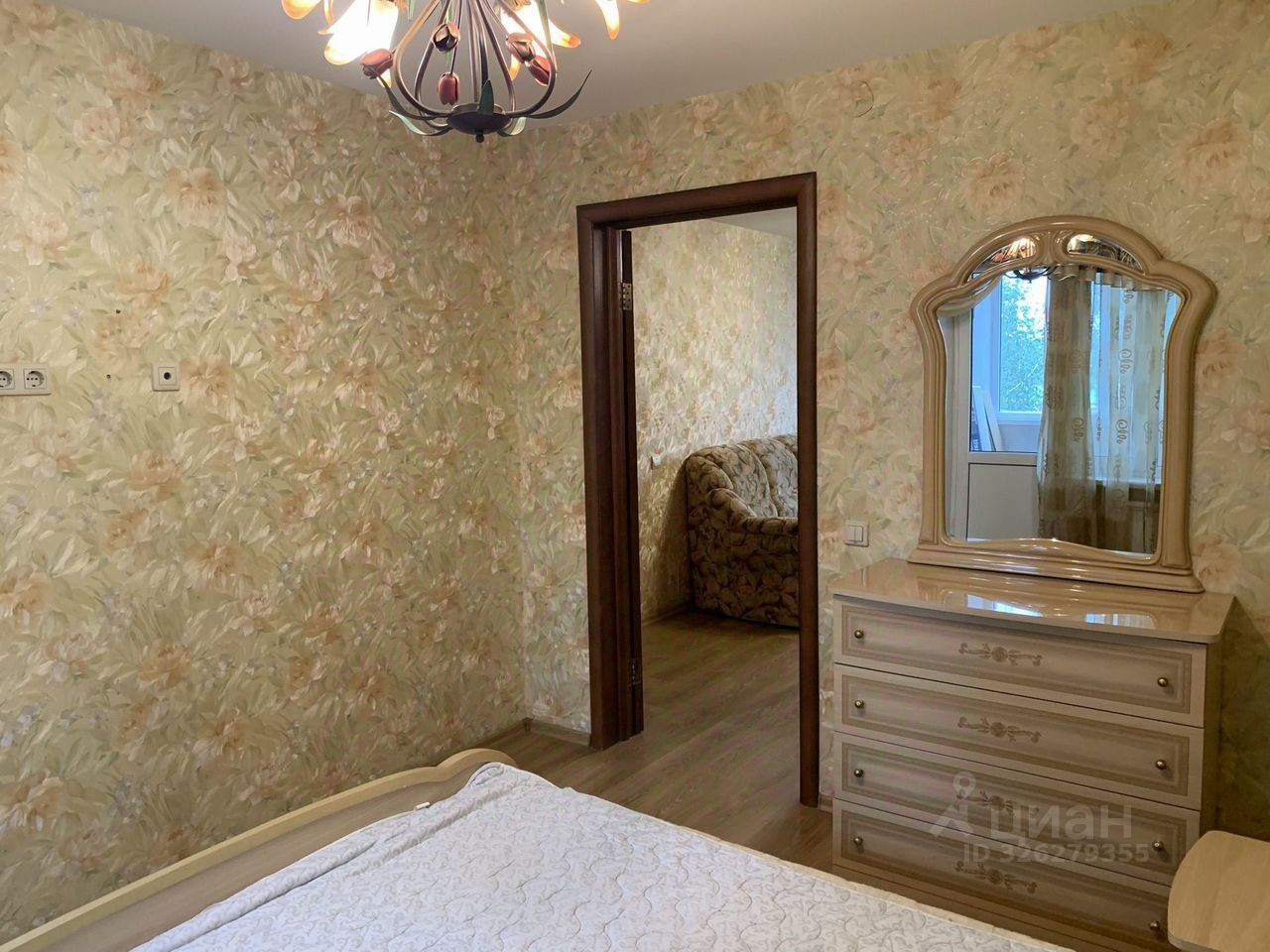 Продажа 3-комн квартиры на вторичном рынке Ступино, улица Бахарева,  д. 4