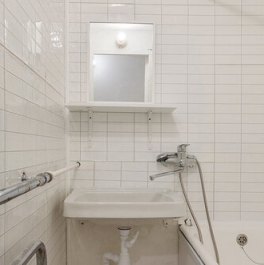 Продажа 2-комн квартиры на вторичном рынке Рабфаковский 2-й пер,  д. 5,  к. 2