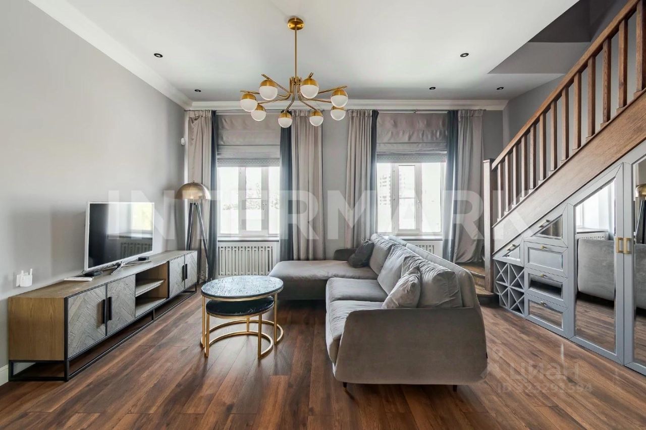 Аренда 4-комн квартиры на вторичном рынке Малая Бронная улица, 20С1