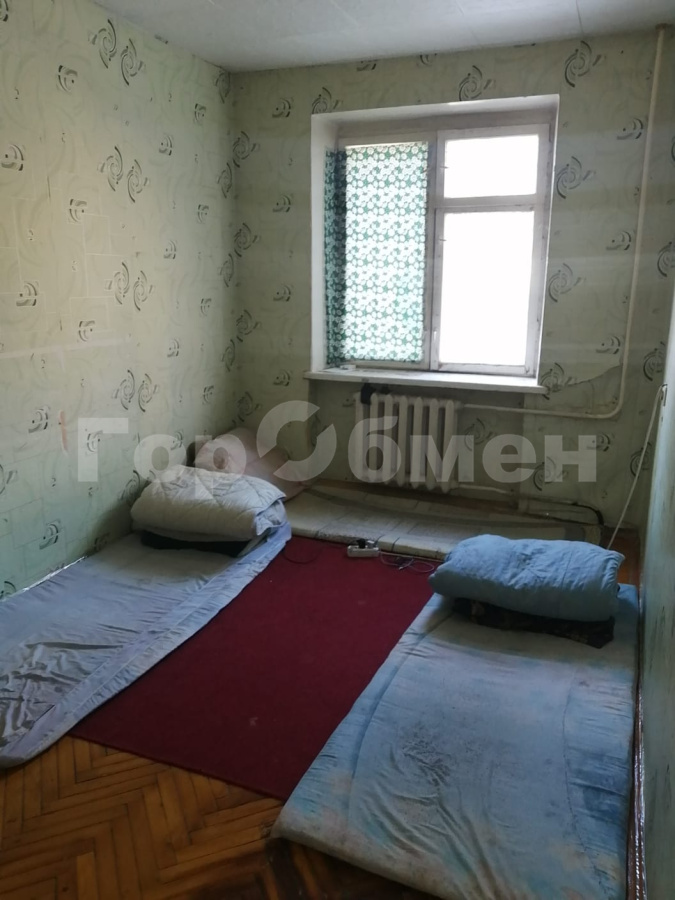 Продажа 3-комн квартиры на вторичном рынке Дедовск, улица Космонавта Комарова, 12