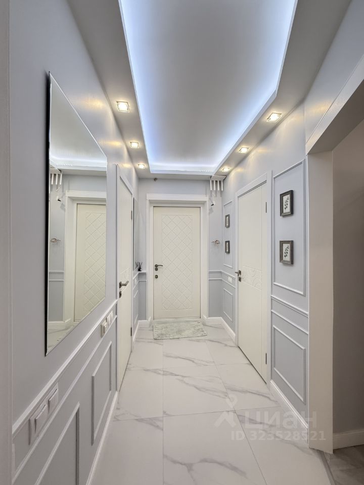 Продажа 2-комн квартиры на вторичном рынке Велтон Парк Новая Сходня мкр, д. Подолино, улица Лесная,  д. 2