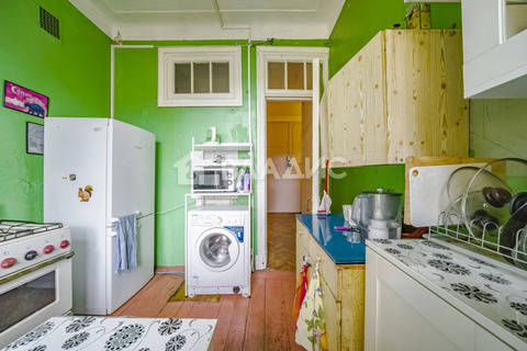 Продажа комнаты Старо-Петергофский пр-кт.,  д. 54