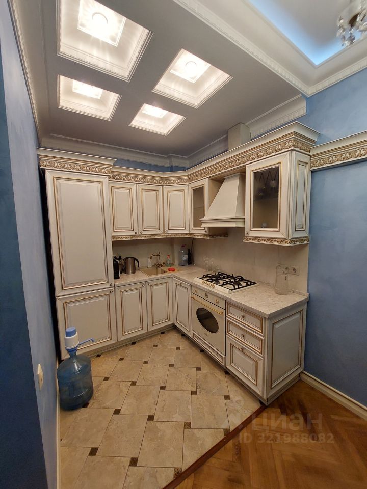 Продажа 2-комн квартиры на вторичном рынке Тверская улица, 27С2