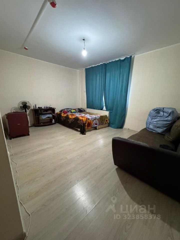 Продажа 2-комн квартиры на вторичном рынке Сходня мкр, улица Ленина, 45к2