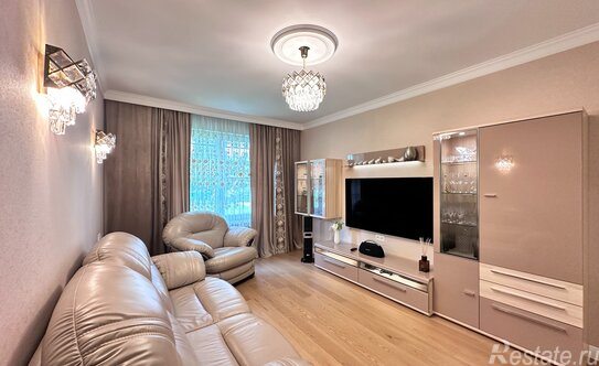 Продажа 2-комн квартиры на вторичном рынке Южное ш,  д. 53 к4