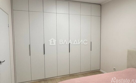 Продажа 1-комн квартиры на вторичном рынке Красногорск, Просторная улица,  д. 7