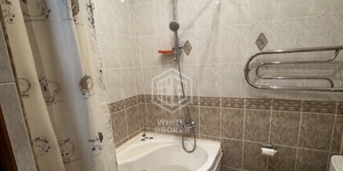 4-комн квартира ул Байкальская,  д. 35,  к. 4
