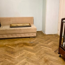 Продажа 1-комн квартиры на вторичном рынке Витебский пр-кт,  д. 79 к1