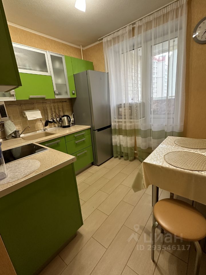 Аренда 2-комн квартиры на вторичном рынке Мичуринский проспект, 13к3