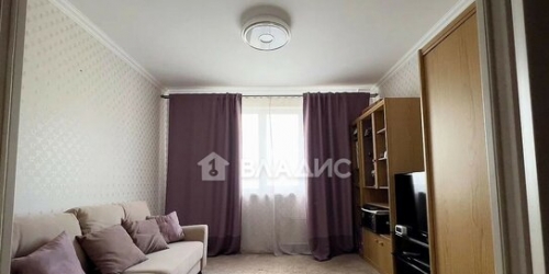 3-комн квартира улица Щорса,  д. 2