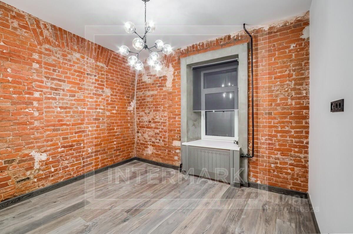 Продажа 4-комн квартиры на вторичном рынке Варсонофьевский переулок, 8С3