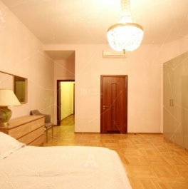 Аренда 2-комн квартиры на вторичном рынке ул Миллионная,  д. 25