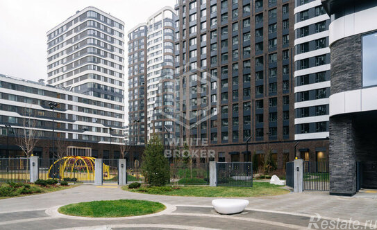 Продажа 2-комн квартиры на вторичном рынке улица Крузенштерна,  д. 9