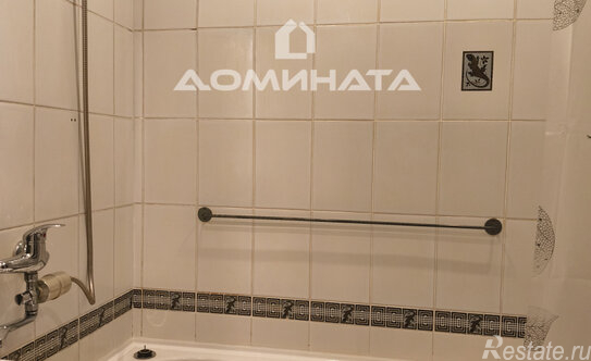 Продажа 1-комн квартиры на вторичном рынке Испытателей пр-кт,  д. 6,  к. 1