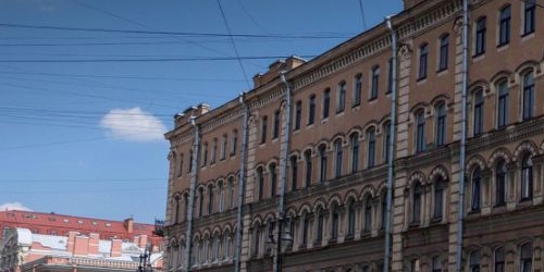 2-комн квартира улица Восстания, 43