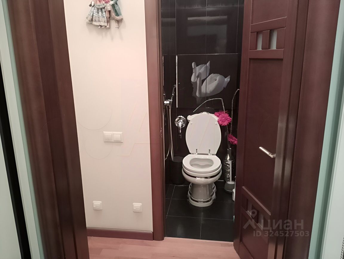 Продажа 2-комн квартиры на вторичном рынке Якорная улица, 4