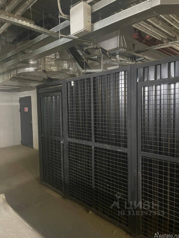 Продажа гаража Скандинавский бульвар,  д. 19