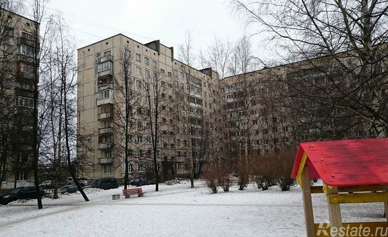 Продажа 4-комн квартиры на вторичном рынке Придорожная аллея,  д. 1/153