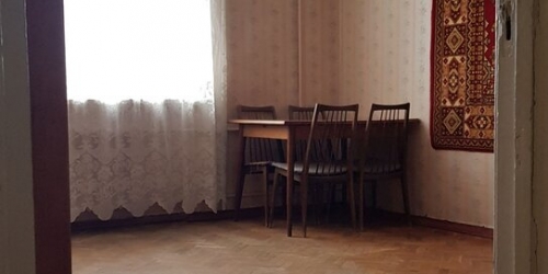 1-комн квартира улица Максимова,  д. 6