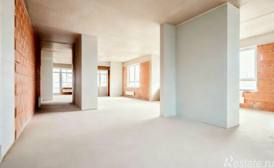 Продажа 4-комн квартиры на вторичном рынке ул Мантулинская,  д. 9,  к. 5