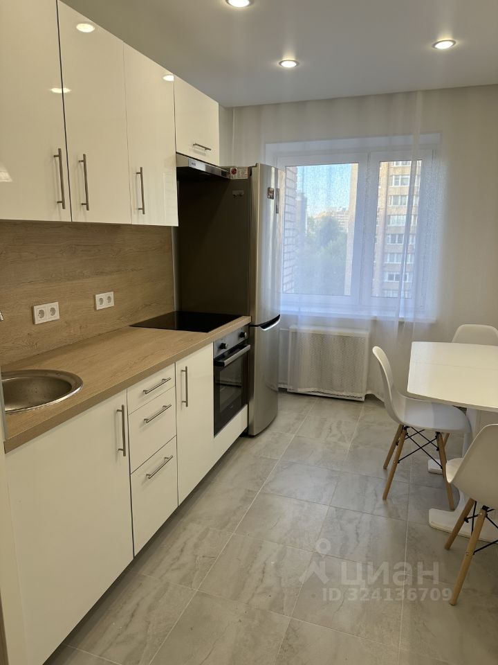 Продажа 2-комн квартиры на вторичном рынке улица Большие Каменщики, 6С1