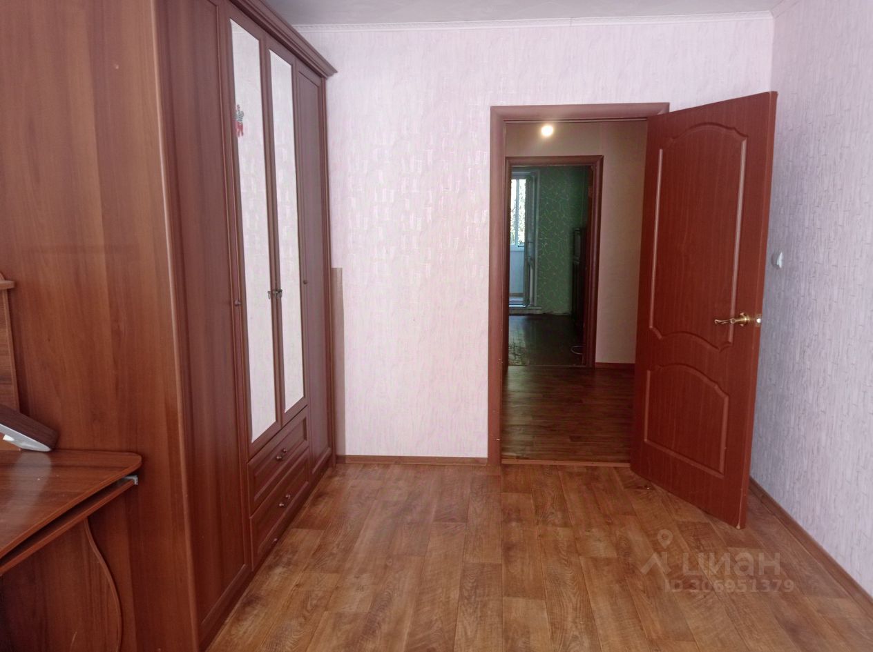 Продажа 3-комн квартиры на вторичном рынке с. Конобеево, улица Новые дома, 17