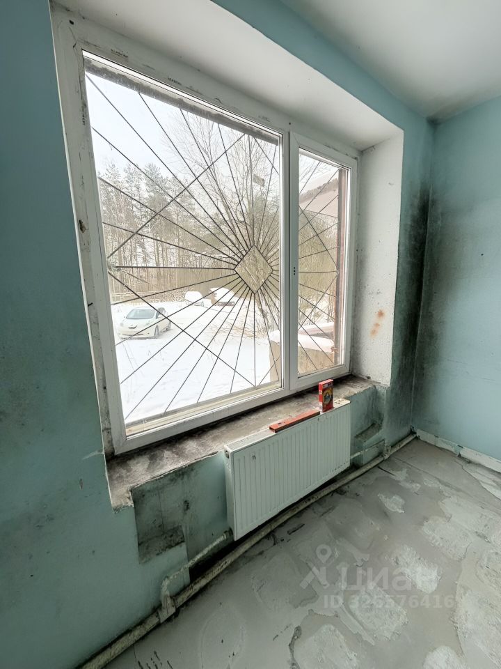 Продажа 3-комн квартиры на вторичном рынке пос. Кингисеппский, 1А