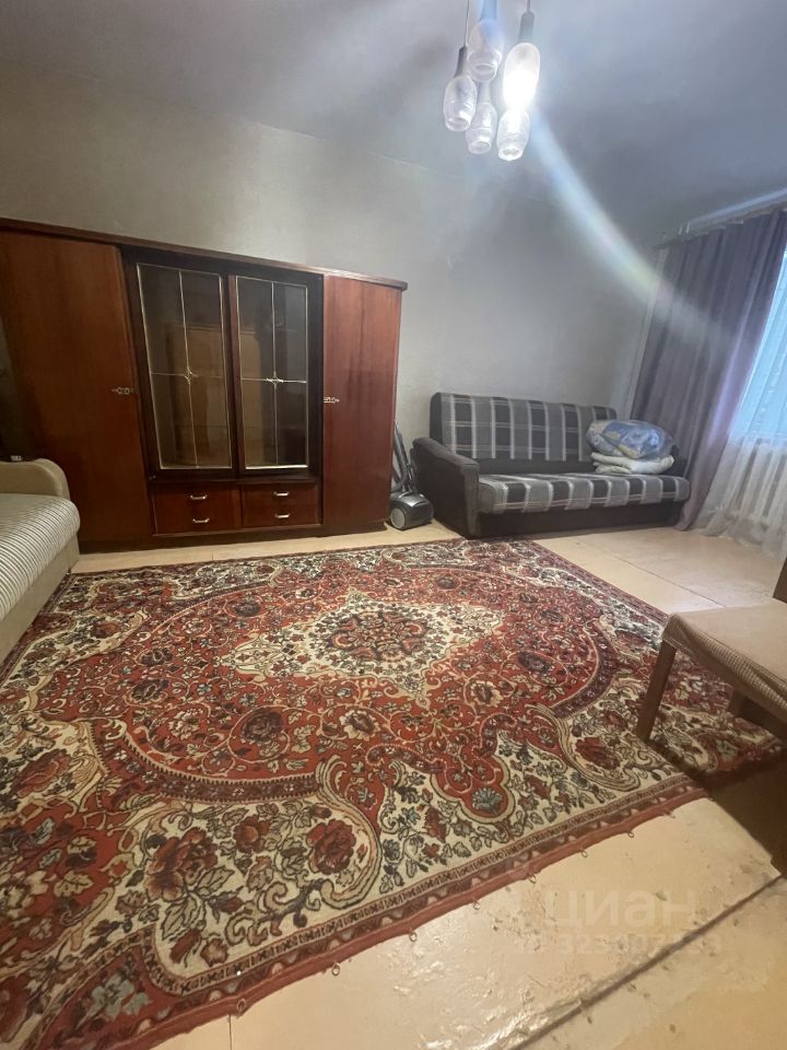 Аренда 1-комн квартиры на вторичном рынке Серпухов, улица Горького,  д. 8в