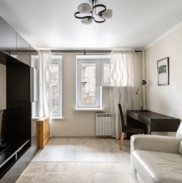 Продажа 2-комн квартиры на вторичном рынке ул Чапыгина,  д. 3а