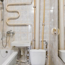 Продажа 2-комн квартиры на вторичном рынке ул Подводника Кузьмина,  д. 1/2