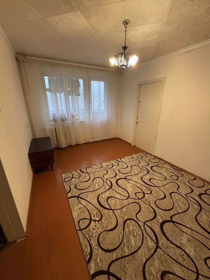 Продажа 2-комн квартиры на вторичном рынке 2-й мкр,  д. 40
