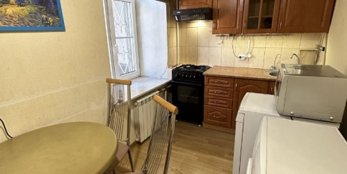 2-комн квартира Мончегорская улица,  д. 11