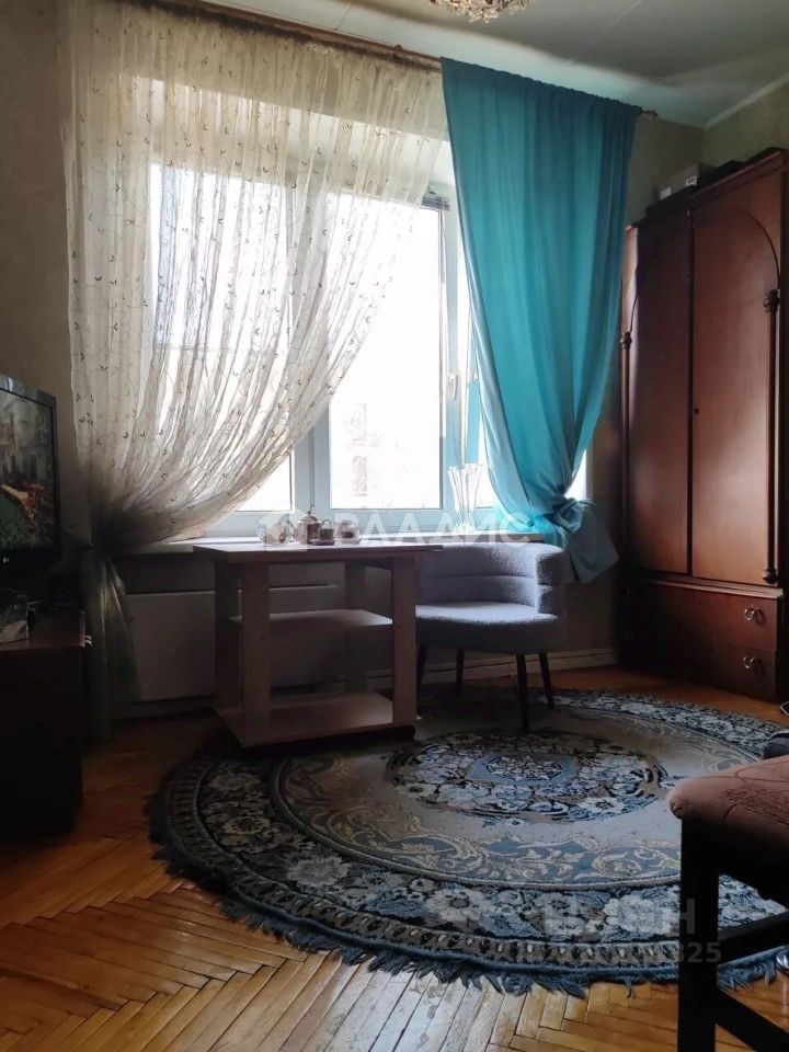 Продажа 2-комн квартиры на вторичном рынке Заря мкр, Балашиха, улица Пионерская,  д. 8