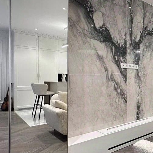 2-комн квартира улица Александра Матросова, 1