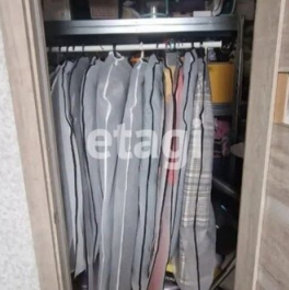 Продажа 2-комн квартиры на вторичном рынке ул Антоновская,  д. 4