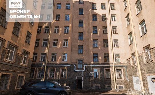 Продажа 3-комн квартиры на вторичном рынке Лиговский пр-кт,  д. 44,  к. Б