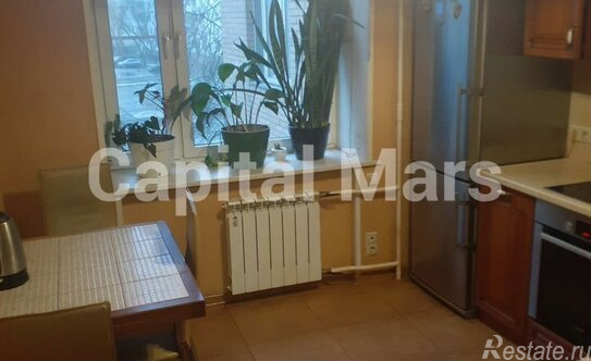 Аренда 3-комн квартиры на вторичном рынке улица Менжинского,  д. 21